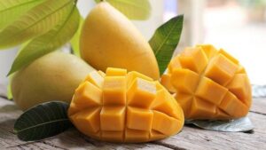 Ăn quá nhiều xoài sẽ có nguy cơ đau xương khớp cao hơn