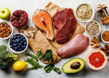 Bị gãy xương nên ăn gì, kiêng gì? Những điều bạn cần biết