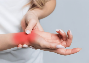 Thoái hóa khớp cổ tay: Nguyên nhân, điều trị và phòng ngừa