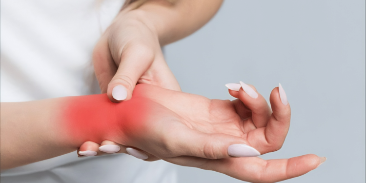 Thoái hóa khớp cổ tay: Nguyên nhân, điều trị và phòng ngừa