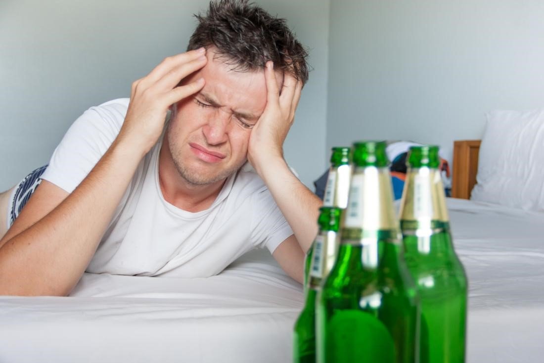 Rượu bia có ảnh hưởng xấu đối với sức khỏe con người